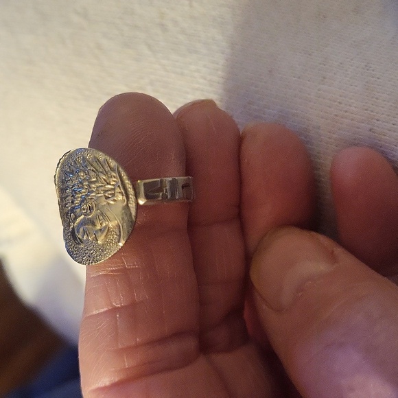 Silver Engraved Ring - Picture 6 of 6